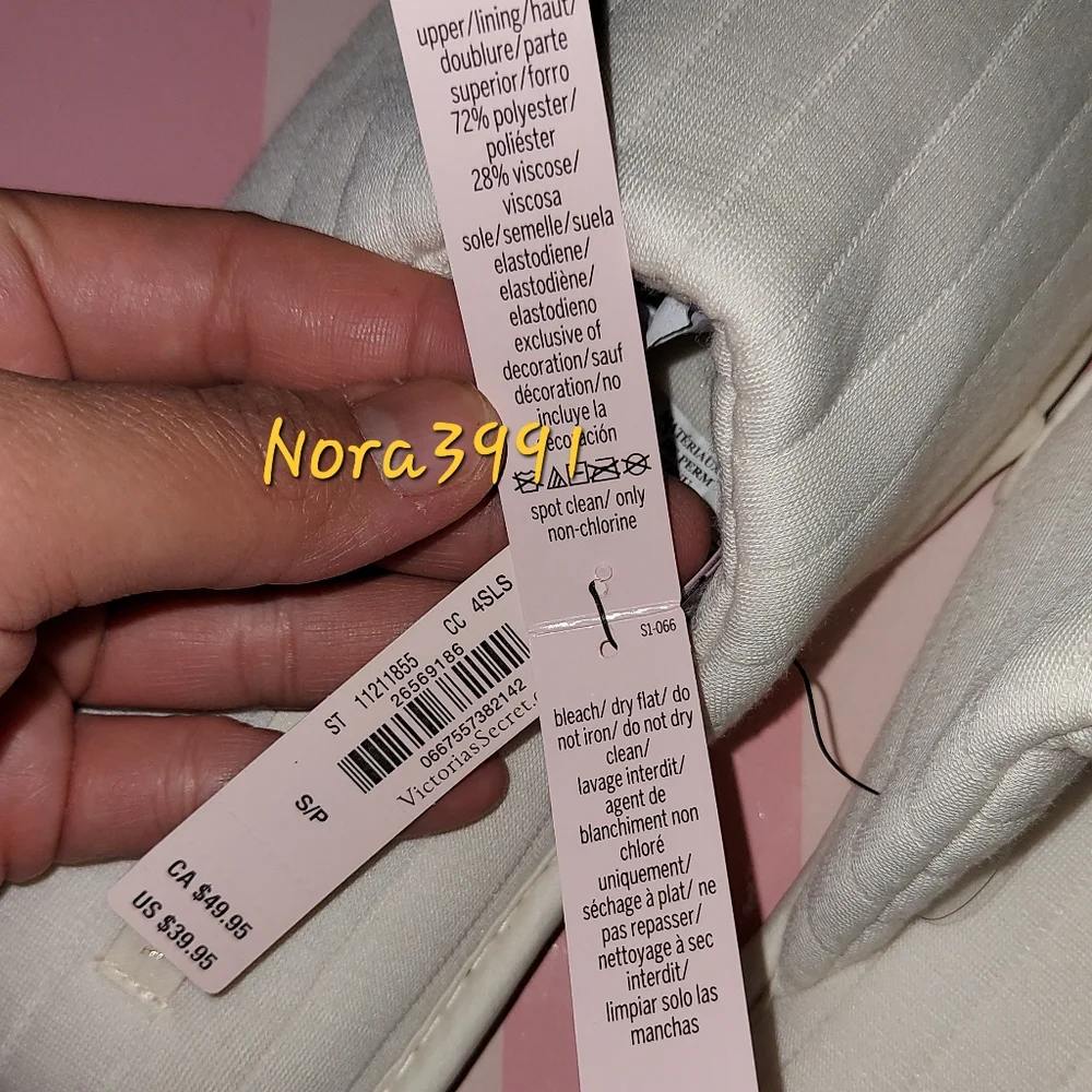 Victoria secret Slide size Medium NWT - Picture 7 of 8